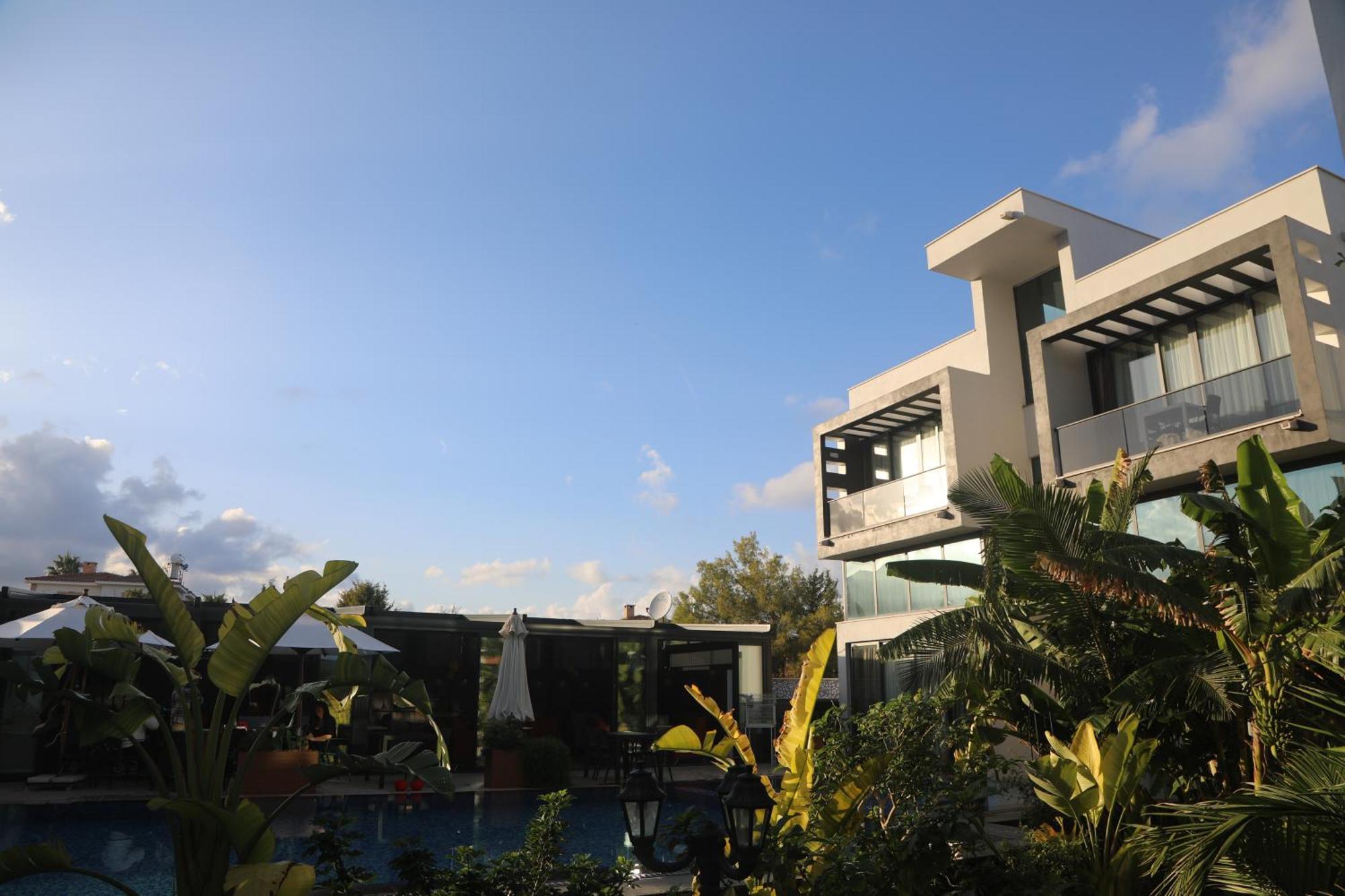 מלון קיירניה Del Mare Park מראה חיצוני תמונה